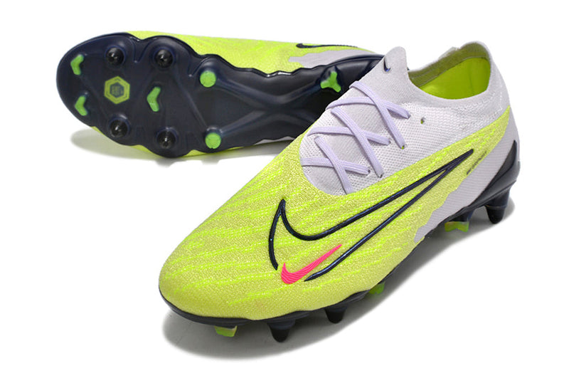Chuteira Campo Nike Phantom GX DF SG - Trava Fixa Elite + Brindes Exclusivos