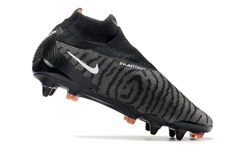 Chuteira Campo Nike Phantom GX DF SG - Trava Fixa Elite + Brindes Exclusivos
